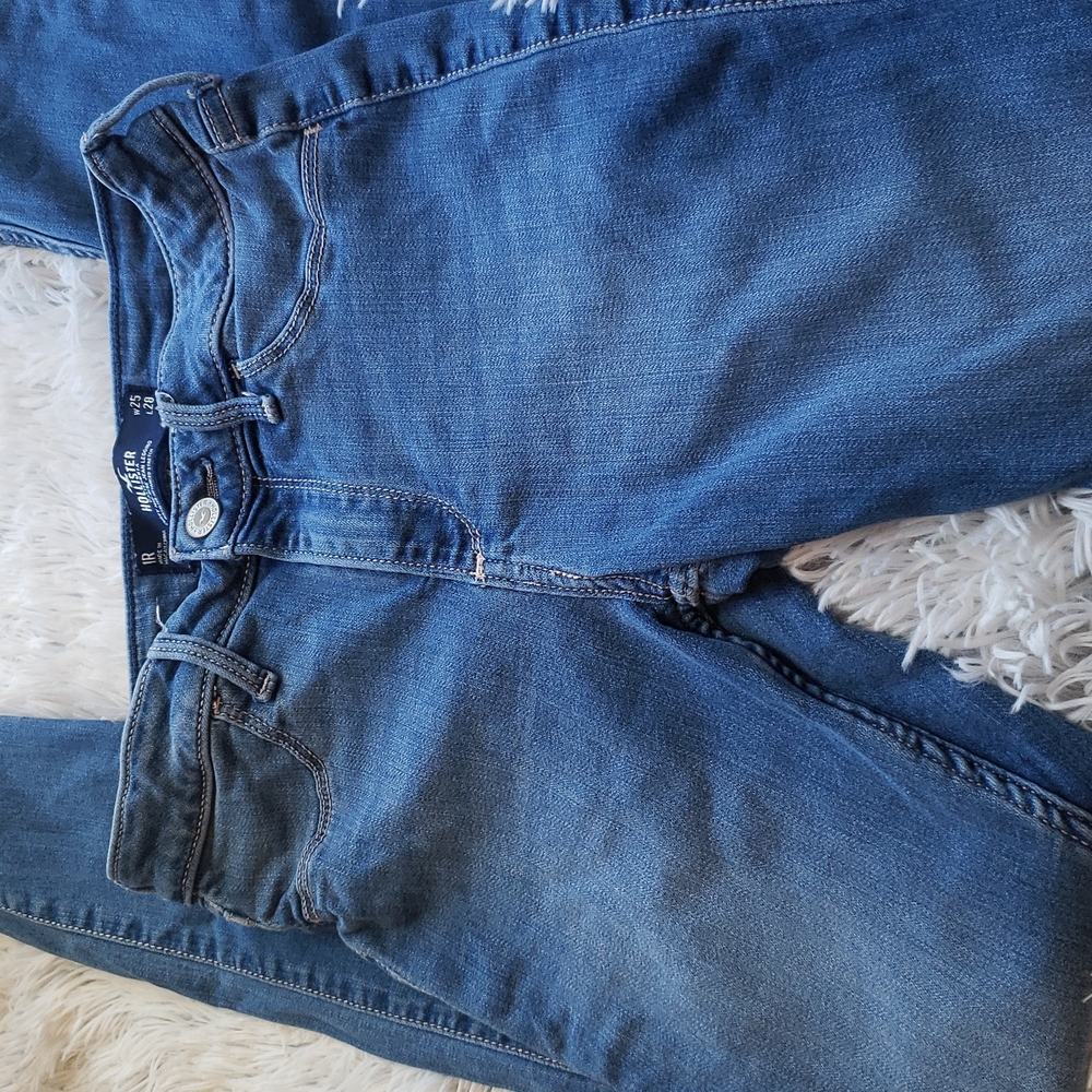 Size 1 Hollister Jean legging